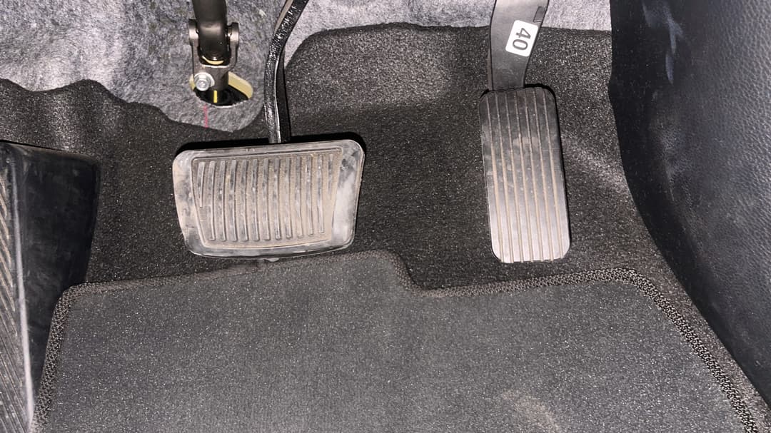 2022 Kia Rio Sport, Automatic, 44763 km, Pedals and Footmat