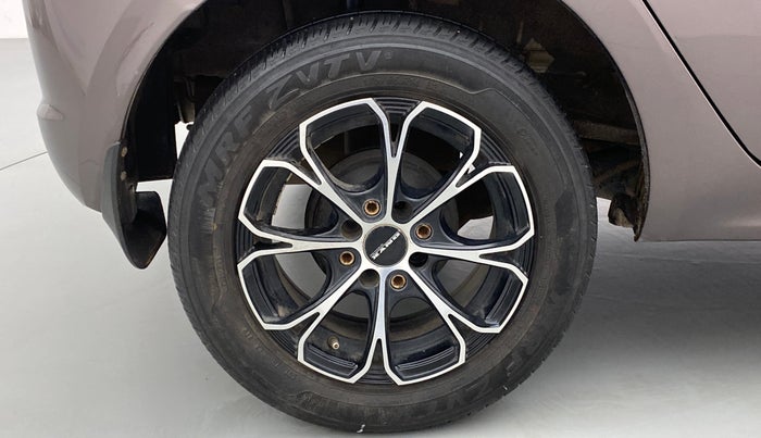 2018 Tata Tiago XT 1.2 REVOTRON, Petrol, Manual, 18,624 km, Right Rear Wheel
