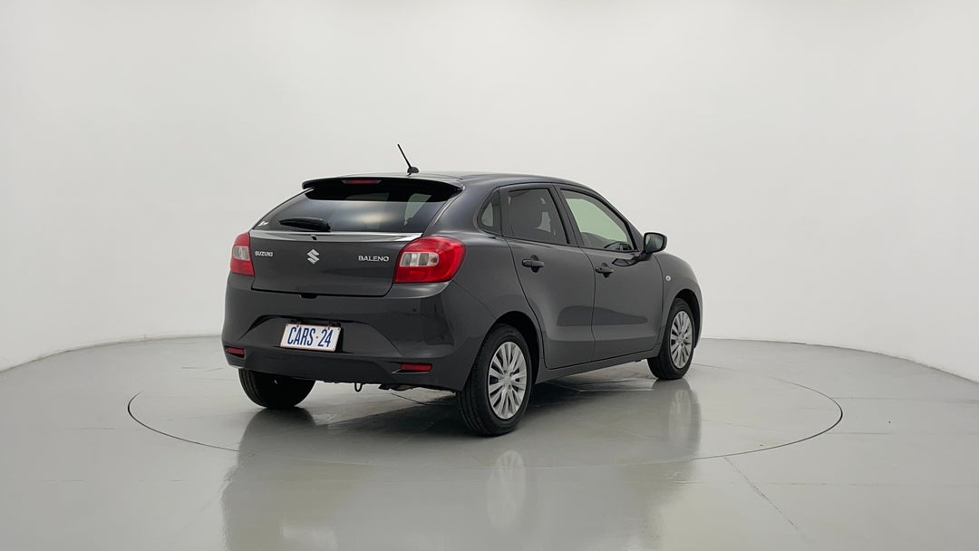 Right Back Diagonal (45- Degree) View