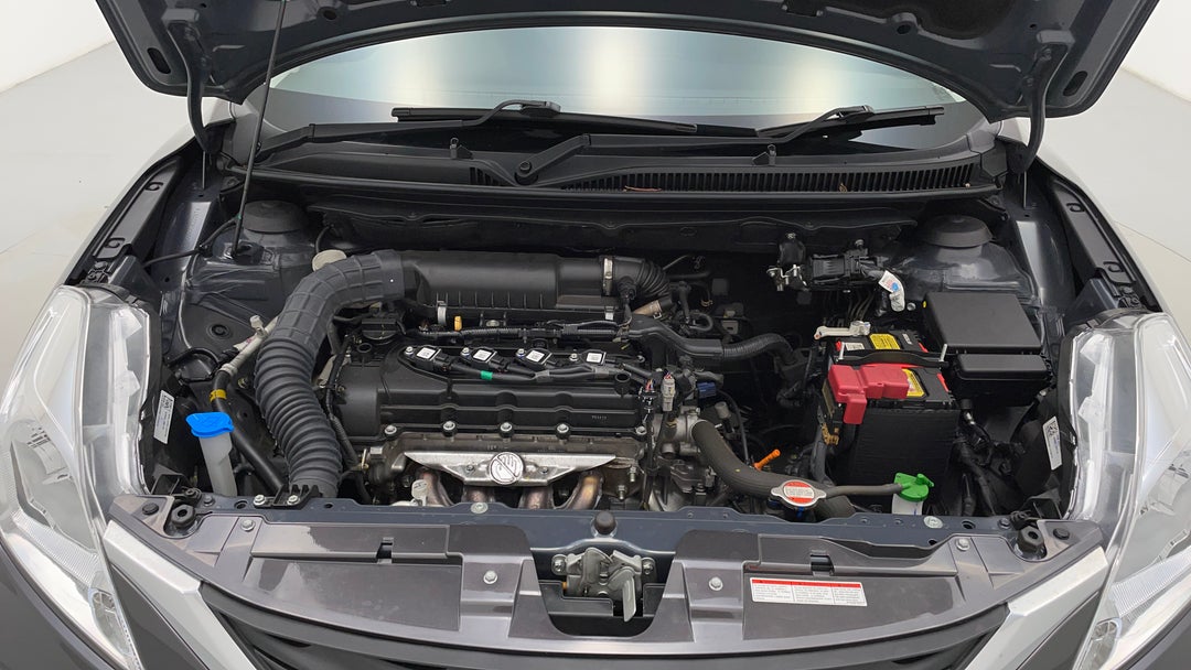 Open Bonnet (Engine)