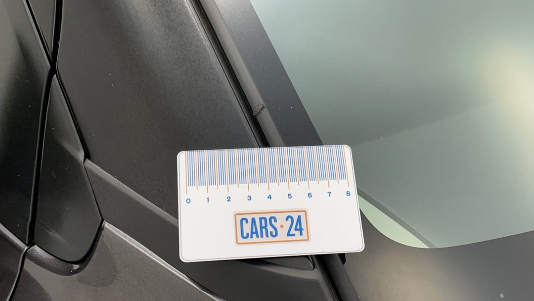 Windshield Front Scratch