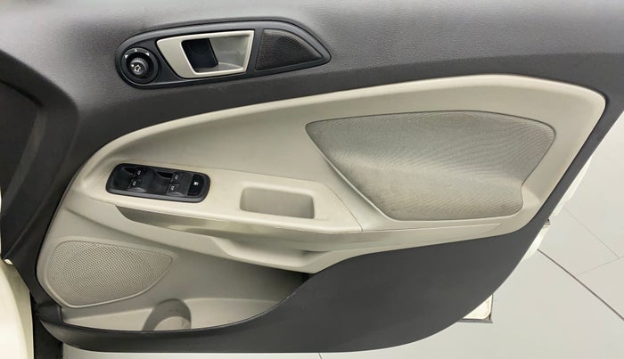 2016 Ford Ecosport 1.0 TREND+ (ECOBOOST), Petrol, Manual, 59,612 km, Driver Side Door Panels Control