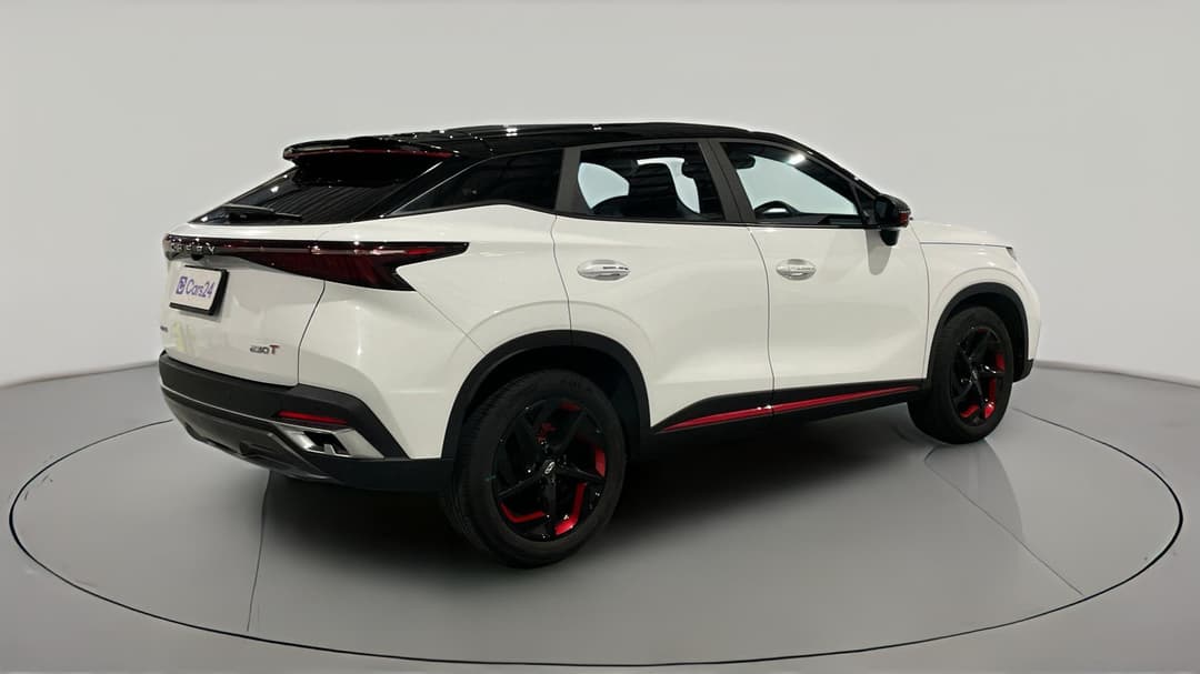2023 Chery Omoda 5 Ex (high Version), Automatic, 31612 km, Right Back Diagonal (45- Degree) View