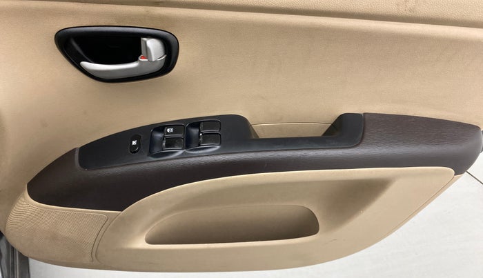 2010 Hyundai i10 SPORTZ 1.2, Petrol, Manual, 48,667 km, Driver Side Door Panels Control