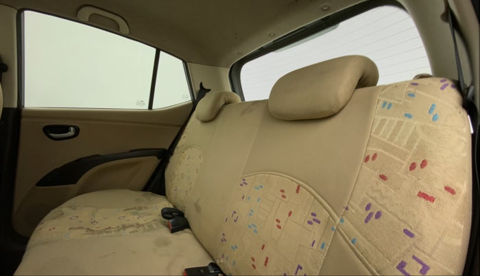 2010 Hyundai i10 SPORTZ 1.2, Petrol, Manual, 48,667 km, Right Side Rear Door Cabin