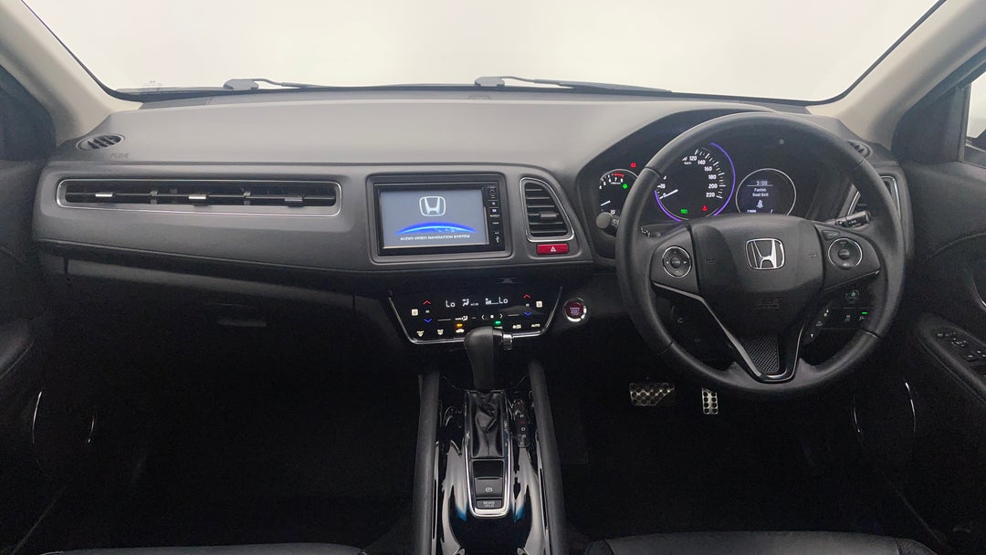 2017 Honda HR-V Vti-l, Automatic, 105990 km, Dashboard View