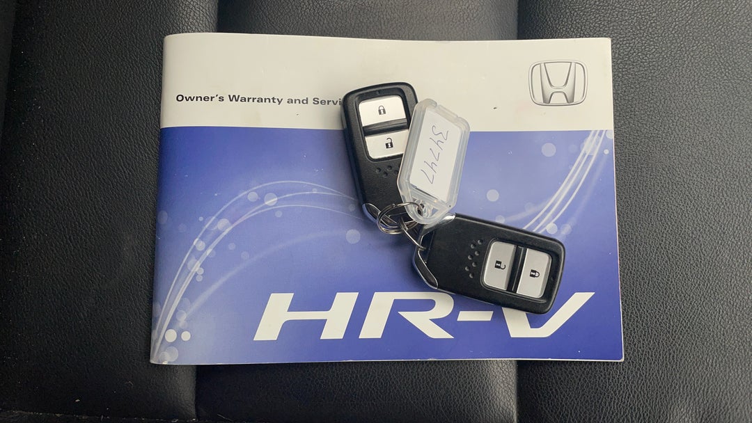 2017 Honda HR-V Vti-l, Automatic, 105990 km, Key Close-up