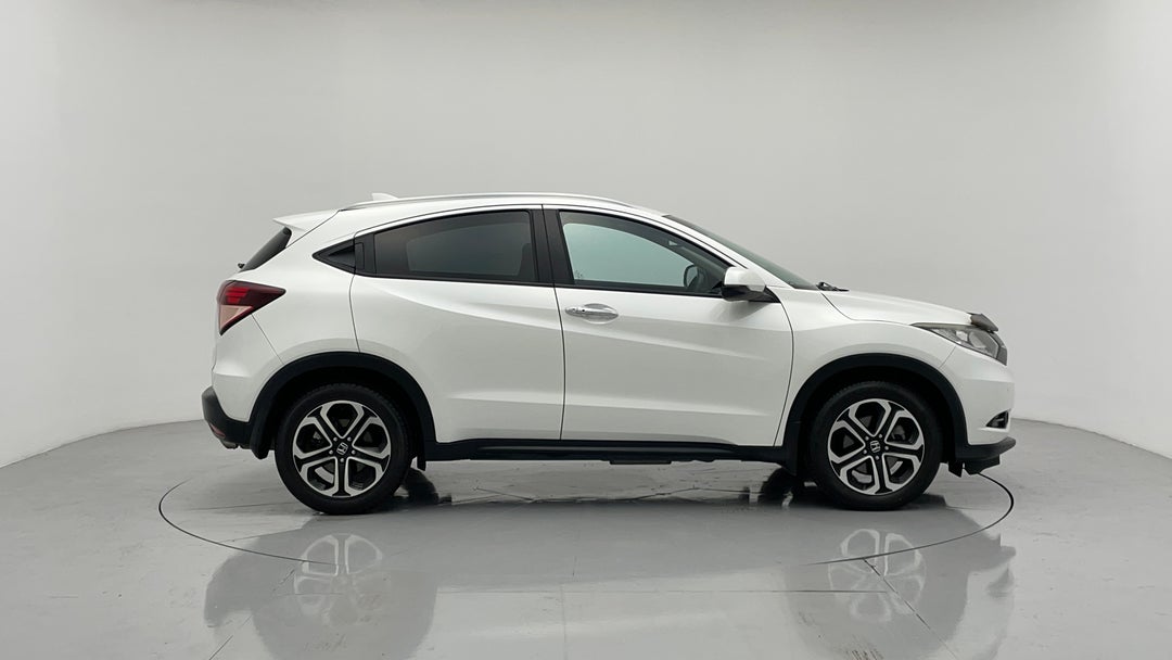 2017 Honda HR-V Vti-l, Automatic, 105990 km, Right Side View