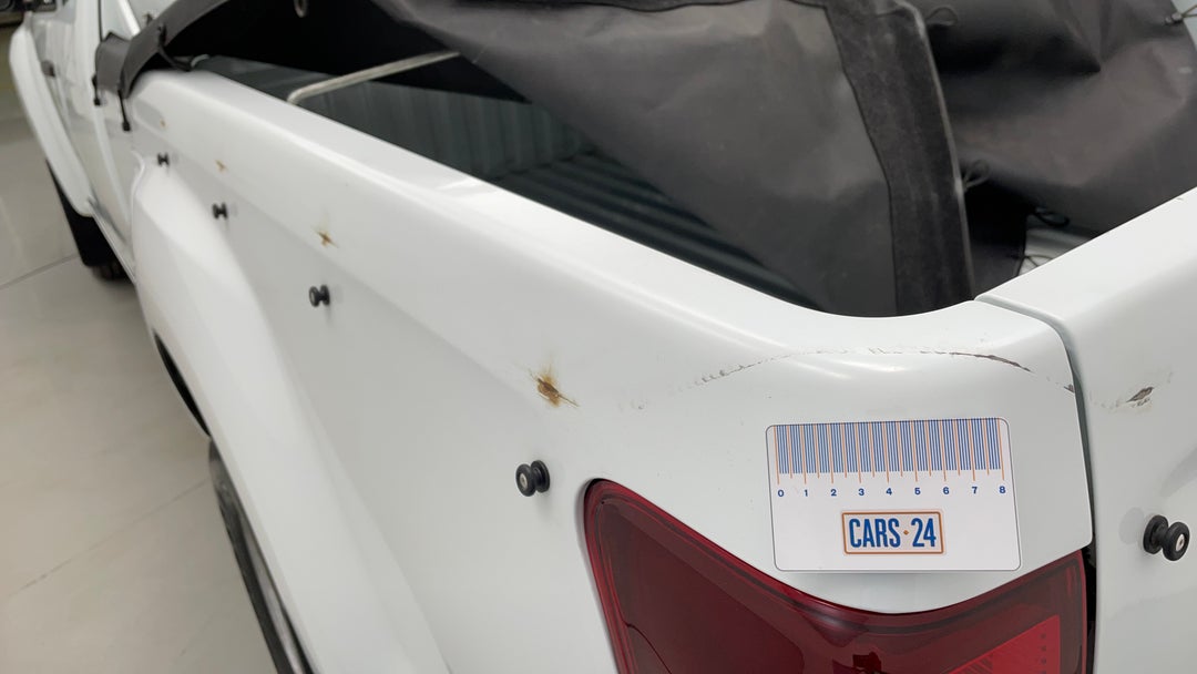 Quarter Panel Rear LHS Scratch