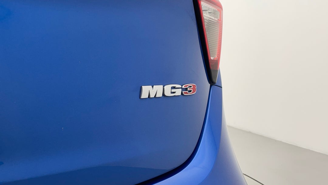 Badge (Boot Right Side)