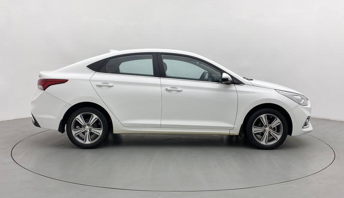 2018 Hyundai Verna 1.6 CRDI SX + AT, Diesel, Automatic, 56,253 km, Right Side View