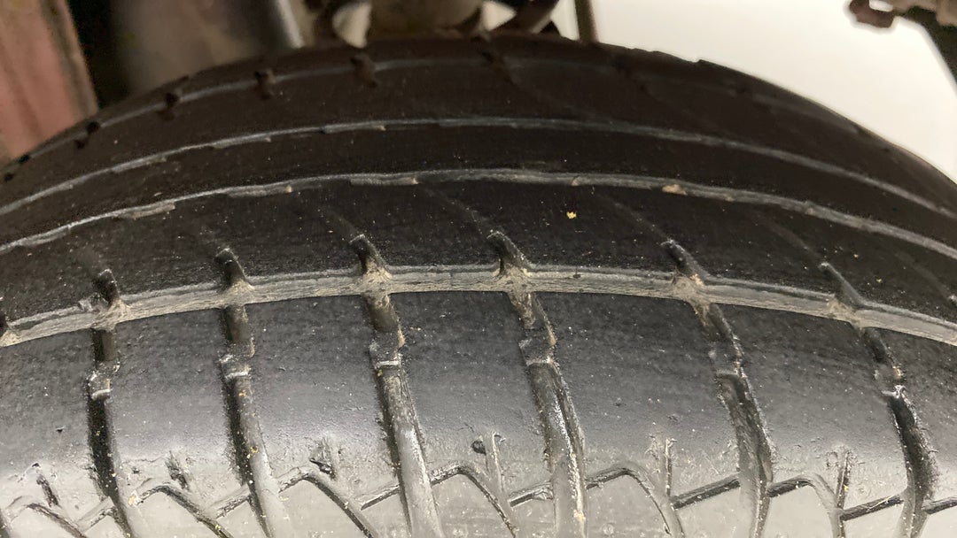 Left Rear Tyre Tread