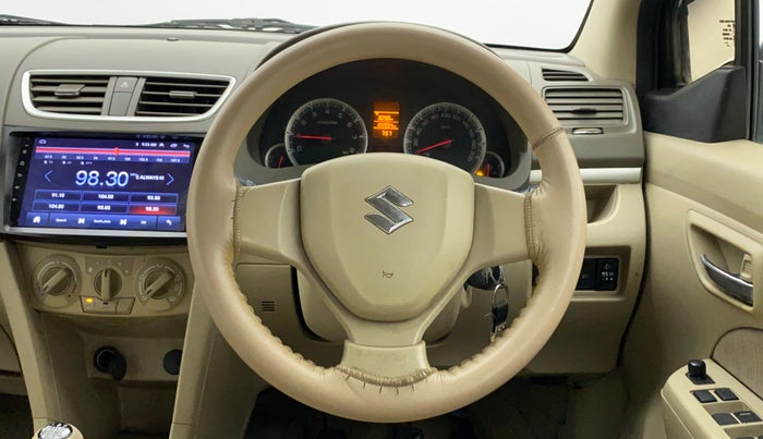 2014 Maruti Ertiga VXI, Petrol, Manual, 1,22,054 km, Steering Wheel Close Up