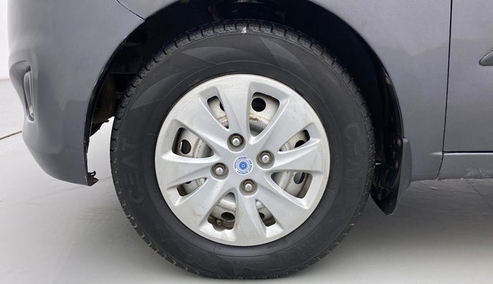 2011 Hyundai i10 ERA 1.1 IRDE, CNG, Manual, 78,038 km, Left Front Wheel