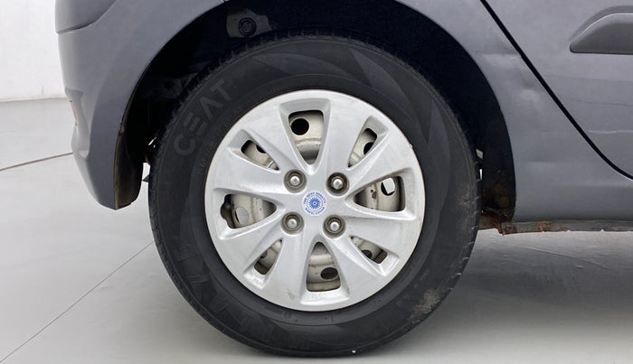 2011 Hyundai i10 ERA 1.1 IRDE, CNG, Manual, 78,038 km, Right Rear Wheel