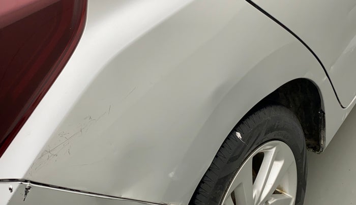 2016 Honda Jazz 1.2L I-VTEC VX, CNG, Manual, 62,802 km, Right quarter panel - Minor scratches
