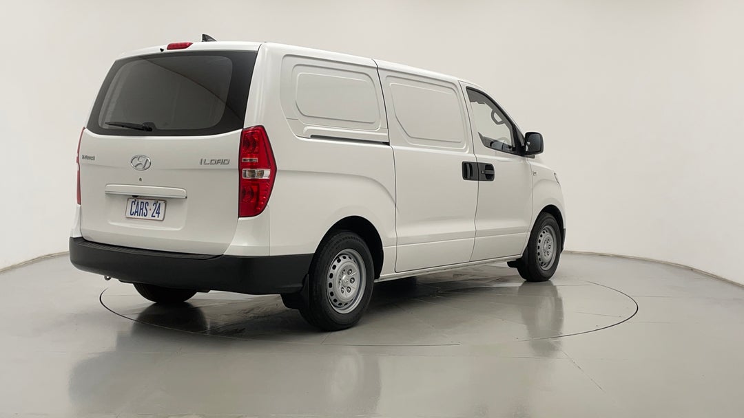 Right Back Diagonal (45- Degree) View