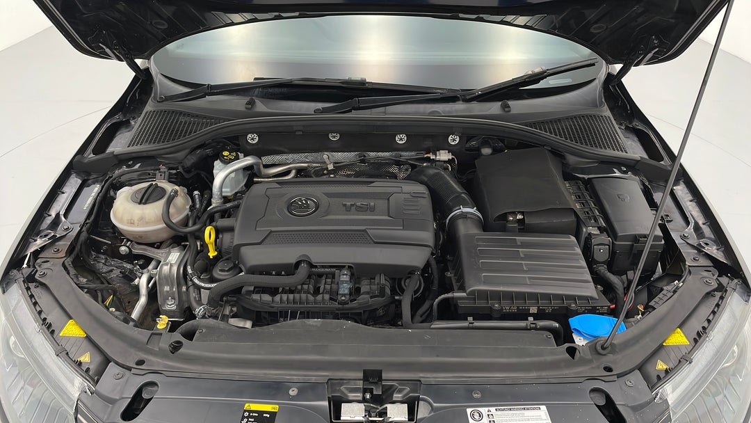 Open Bonnet (Engine)