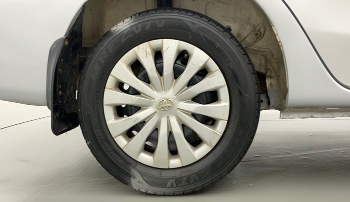 2011 Toyota Etios G, Petrol, Manual, 73,320 km, Right Rear Wheel