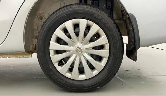 2011 Toyota Etios G, Petrol, Manual, 73,320 km, Left Rear Wheel
