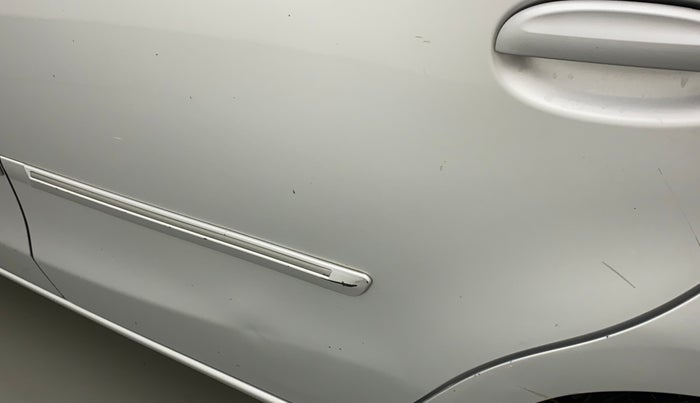 2011 Toyota Etios G, Petrol, Manual, 73,320 km, Rear left door - Slightly dented
