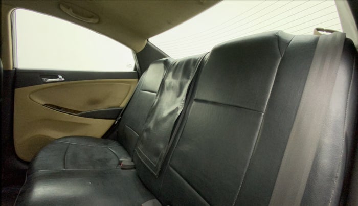 2013 Hyundai Verna FLUIDIC 1.6 VTVT EX, Petrol, Manual, 52,740 km, Right Side Rear Door Cabin