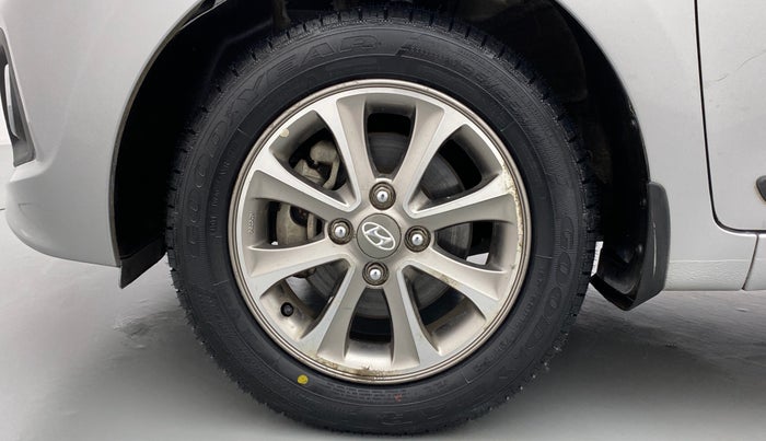 2015 Hyundai Grand i10 ASTA 1.2 (O) VTVT, Petrol, Manual, 40,236 km, Left Front Wheel