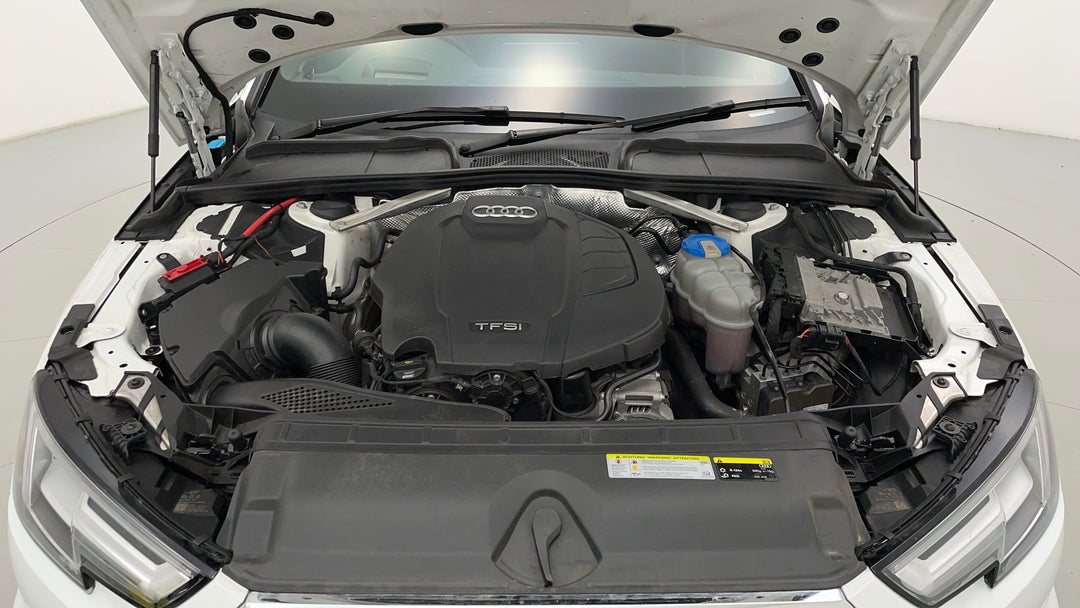 Open Bonnet (Engine)