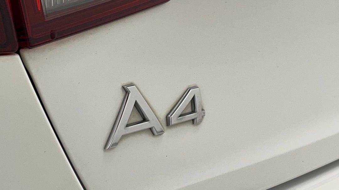 Badge (Boot Left Side)