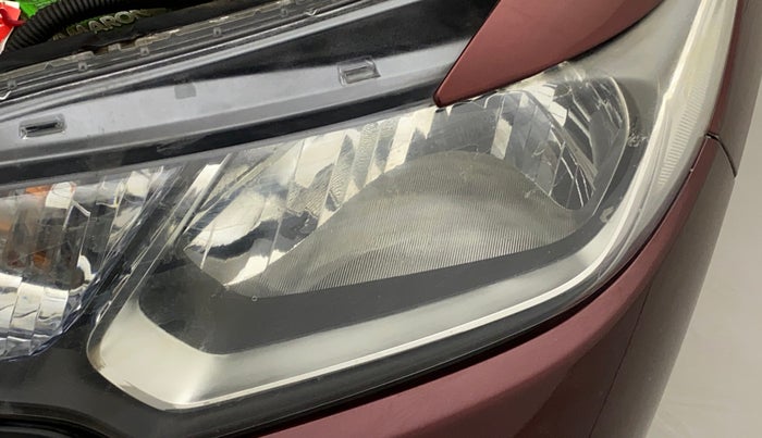 2017 Honda Jazz 1.2L I-VTEC V, Petrol, Manual, 1,01,402 km, Left headlight - Faded