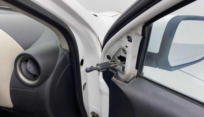2015 Nissan Micra Active XL, Petrol, Manual, 84,913 km, Right rear-view mirror - ORVM knob broken and not working