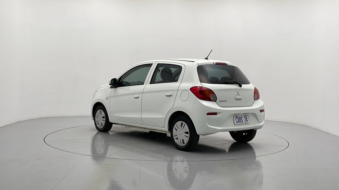 Left Back Diagonal (45- Degree) View