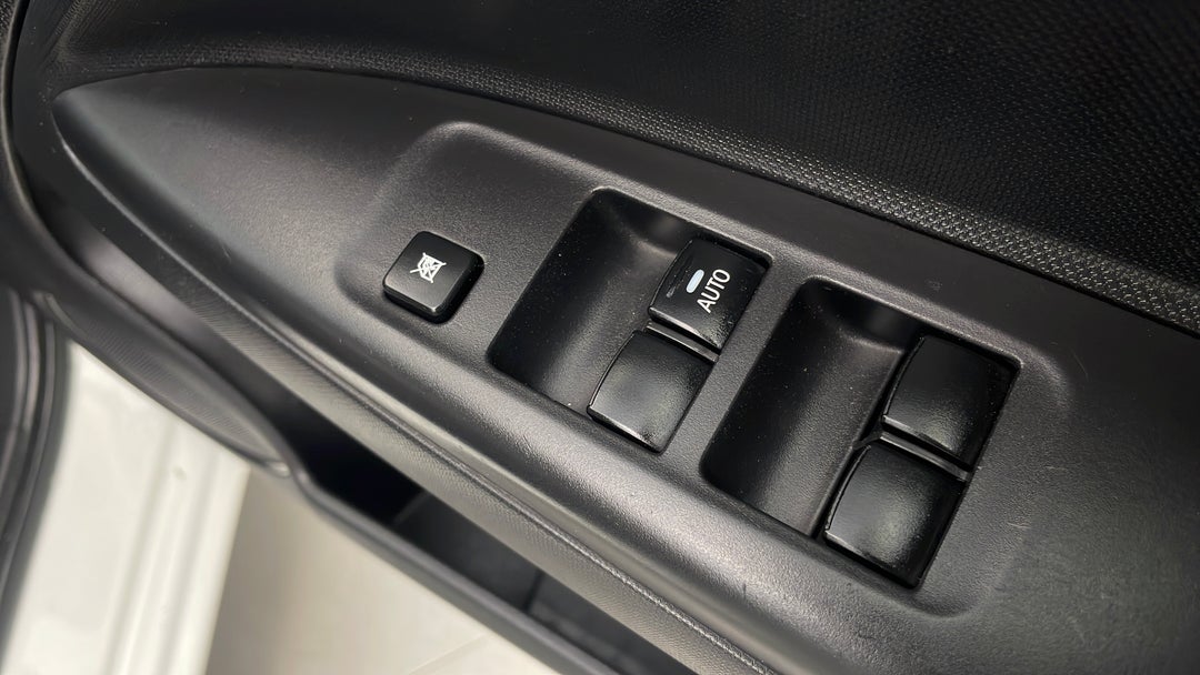 Drivers Side Door Panel Controls
