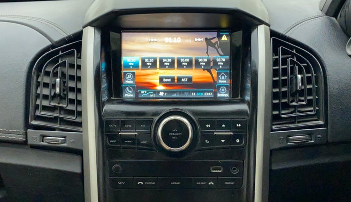 2019 Mahindra XUV500 W11 AT, Diesel, Automatic, 27,869 km, Infotainment System