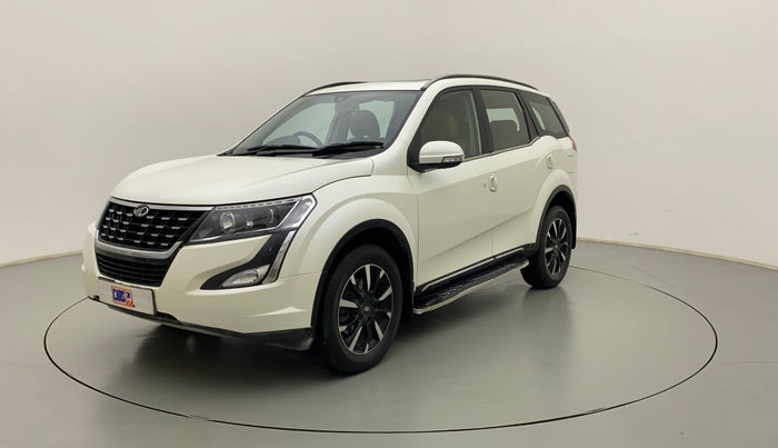 2019 Mahindra XUV500 W11 AT, Diesel, Automatic, 27,869 km, Left Front Diagonal