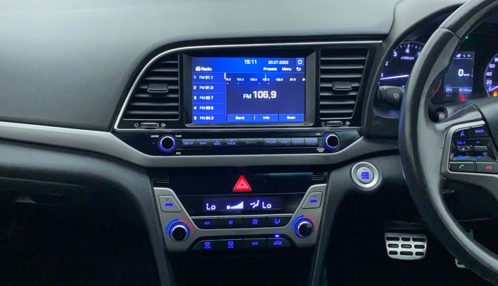 2017 Hyundai New Elantra 2.0 SX (O) AT, Petrol, Automatic, 83,832 km, Air Conditioner