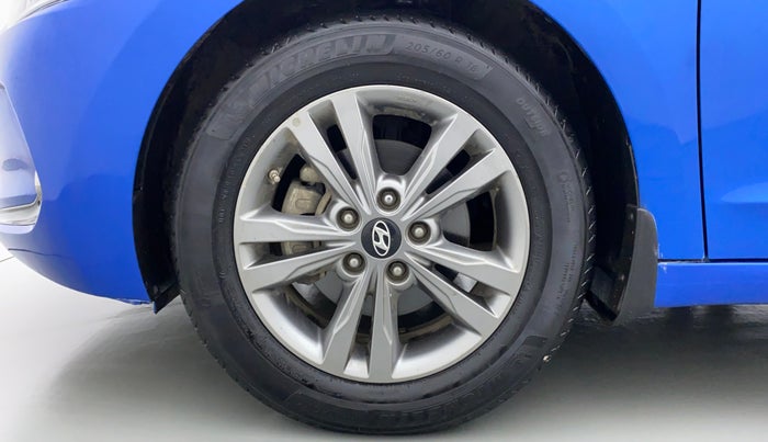 2017 Hyundai New Elantra 2.0 SX (O) AT, Petrol, Automatic, 83,832 km, Left Front Wheel
