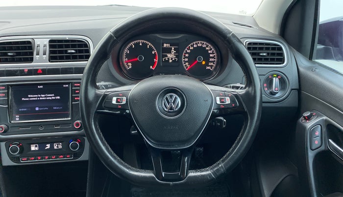 2018 Volkswagen Polo HIGHLINE PLUS 1.0 16 ALLOY, Petrol, Manual, 79,520 km, Steering Wheel Close Up