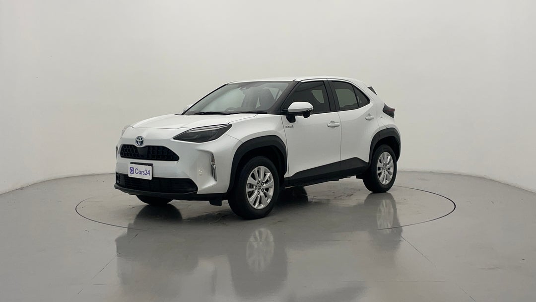 2023 Toyota Yaris Cross Gx Hybrid, Automatic, 19029 km, Left Front Diagonal (45- Degree) View