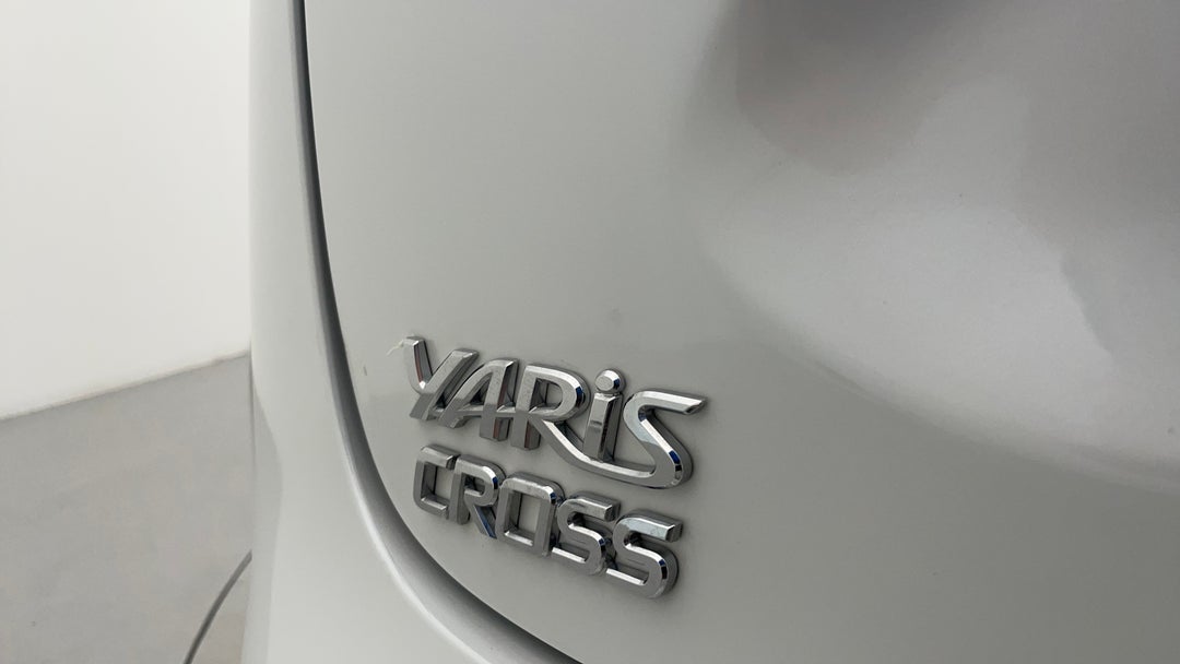 2023 Toyota Yaris Cross Gx Hybrid, Automatic, 19029 km, Badge (Boot Left Side)