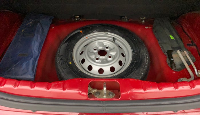 2015 Hyundai Eon ERA +, Petrol, Manual, 35,665 km, Spare Tyre
