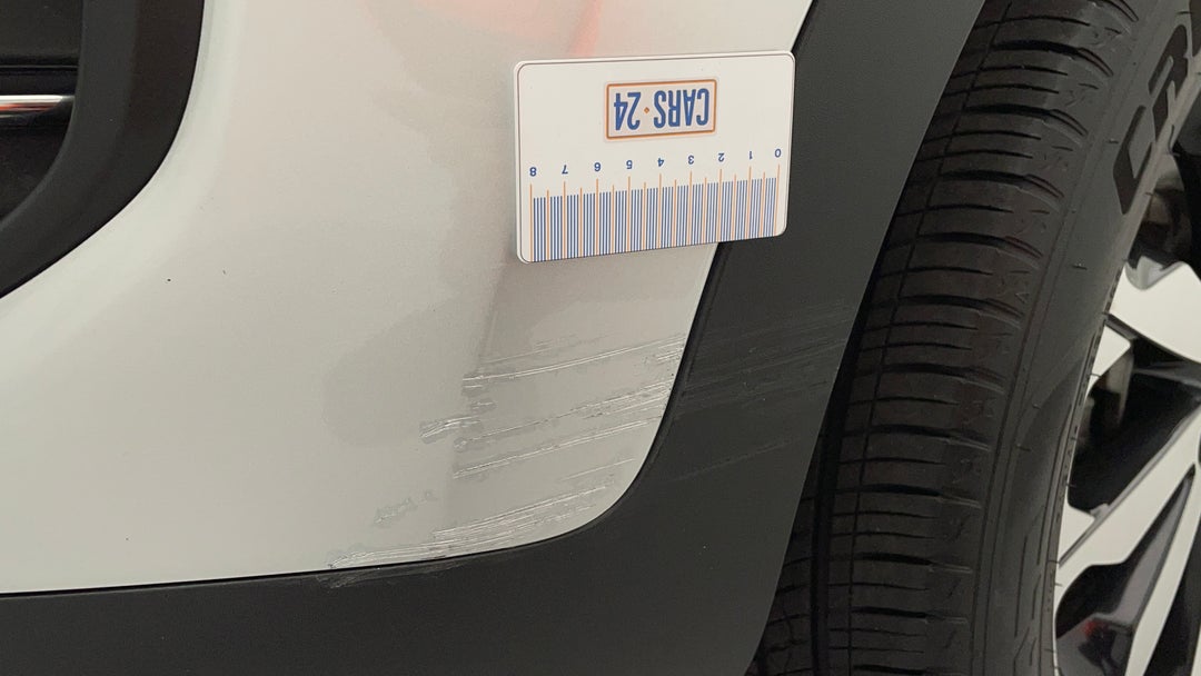 Bumper Front Scratch