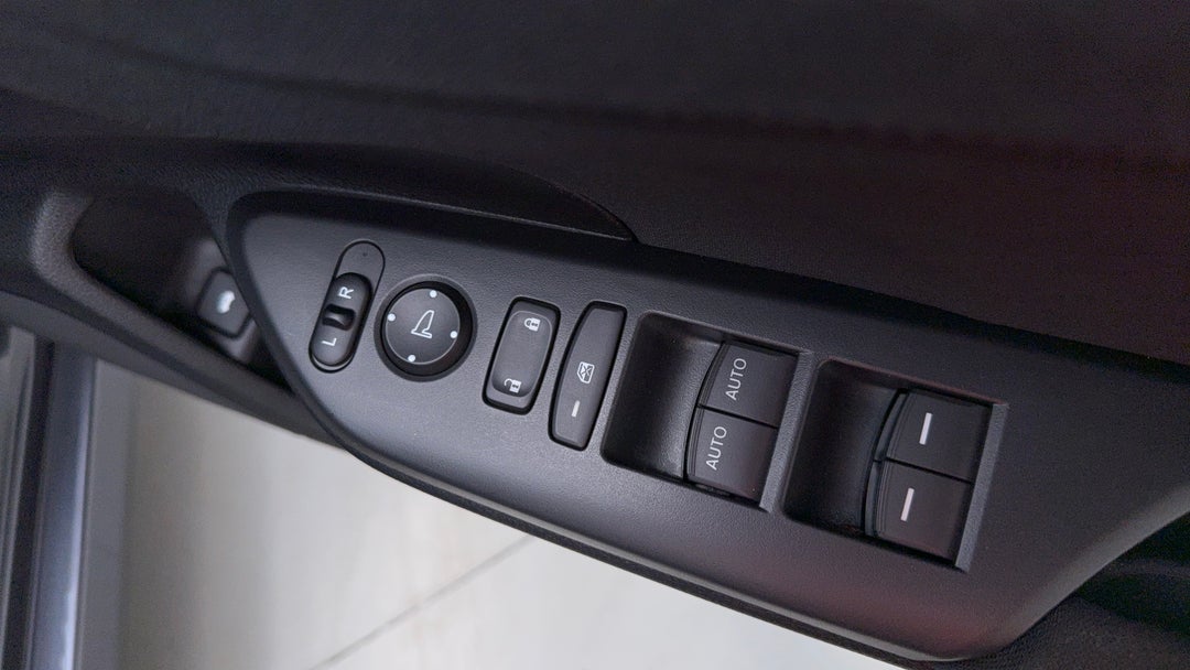 Drivers Side Door Panel Controls