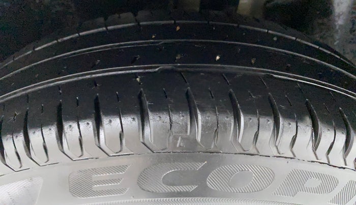 2018 Maruti Dzire VXI, Petrol, Manual, 13,083 km, Left Rear Tyre Tread