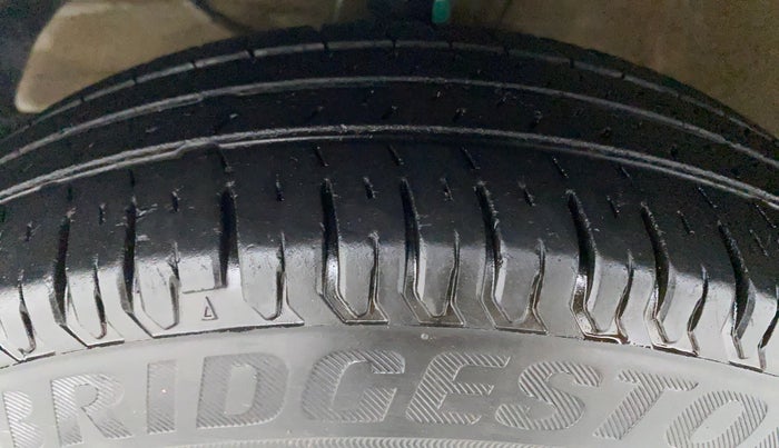 2018 Maruti Dzire VXI, Petrol, Manual, 13,083 km, Left Front Tyre Tread