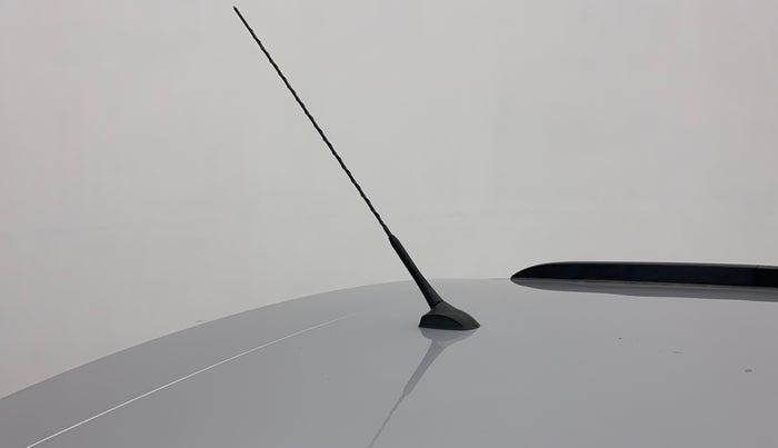 2017 Hyundai Grand i10 SPORTZ (O) 1.2 KAPPA VTVT, Petrol, Manual, 48,144 km, Roof - Antenna has minor damage