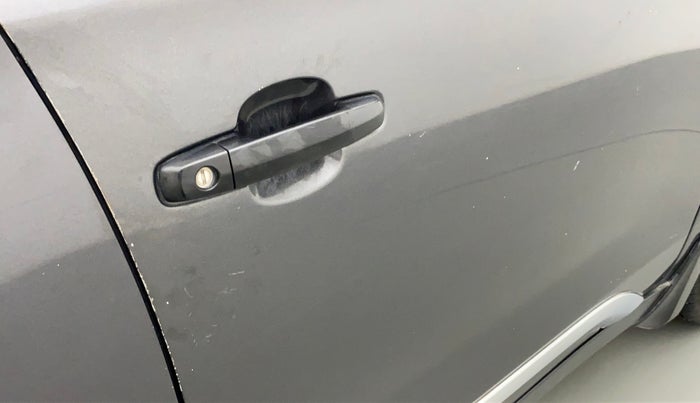 2018 Maruti Vitara Brezza LDI, Diesel, Manual, 89,047 km, Driver-side door - Minor scratches