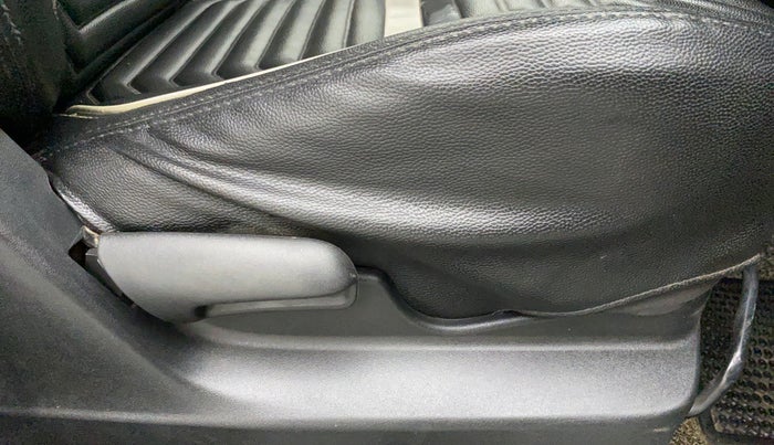 2018 Maruti Vitara Brezza LDI, Diesel, Manual, 89,047 km, Driver Side Adjustment Panel