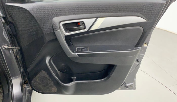 2018 Maruti Vitara Brezza LDI, Diesel, Manual, 89,047 km, Driver Side Door Panels Control