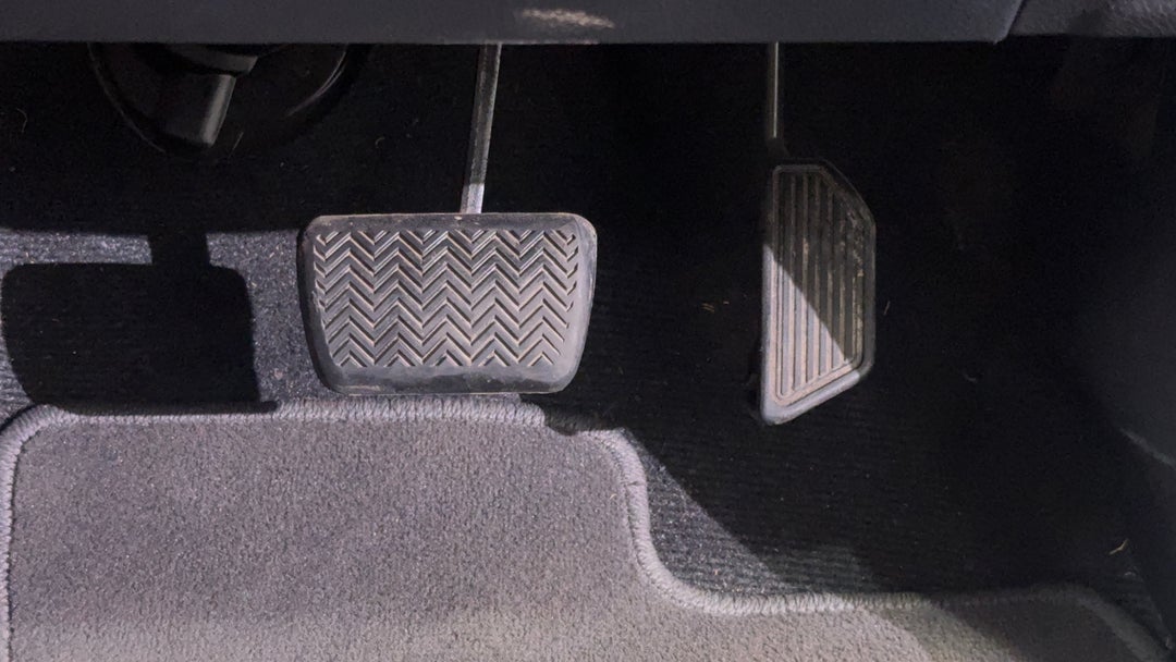 Pedals and Footmat